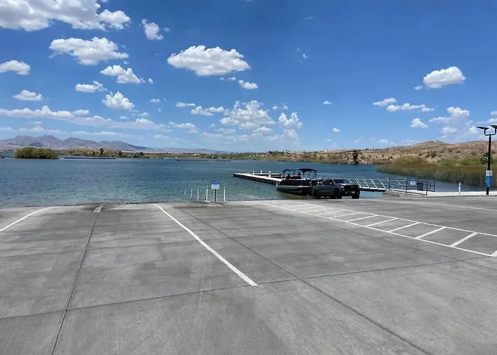 Happy-lake Close-private Waterpark Oasis -sleeps 14