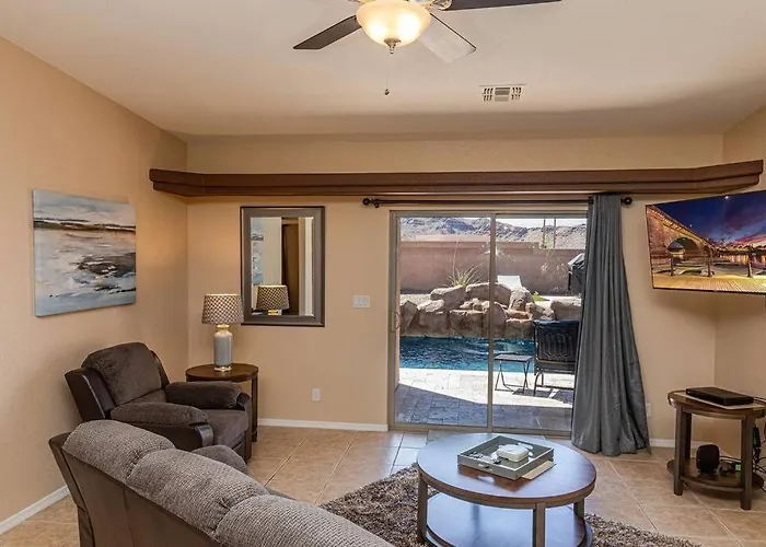 Happy-lake Close-private Waterpark Oasis -sleeps 14 Ferienhaus *