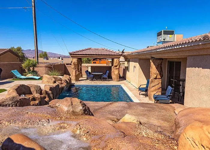 Happy-lake Close-private Waterpark Oasis -sleeps 14 Ferienhaus *